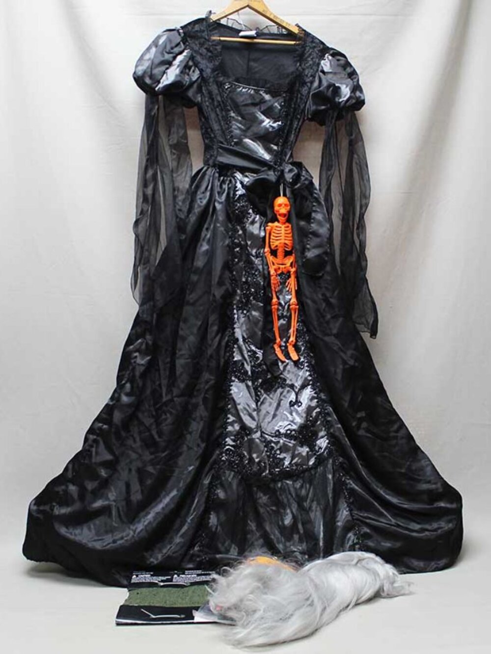Party City Enchanted Witch Costume One Size Black Dress + 2 Wigs Halloween